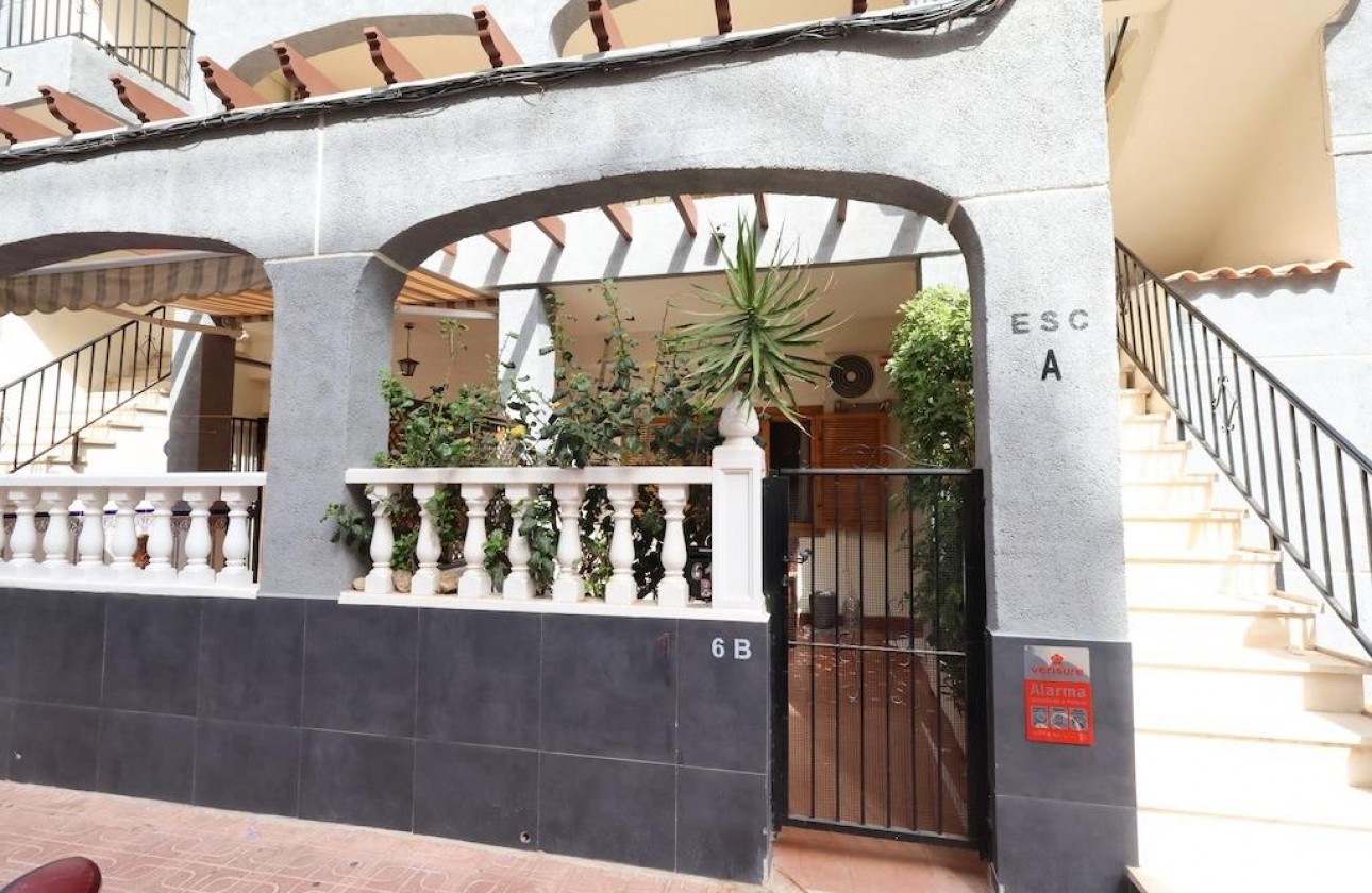 Resale - Apartment / flat - Torrevieja - Costa Blanca