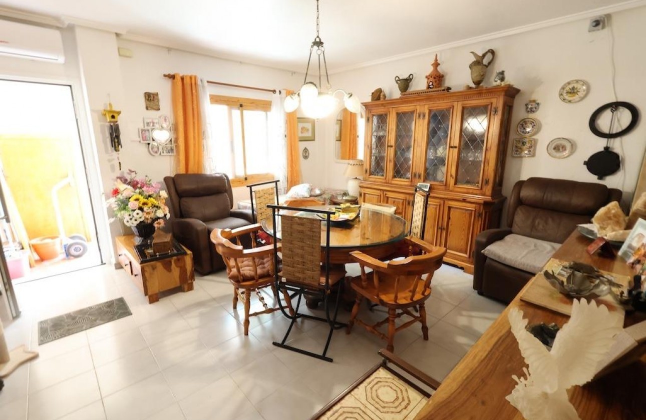 Resale - Apartment / flat - Torrevieja - Costa Blanca