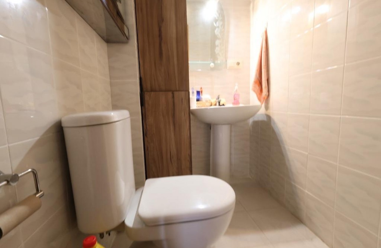 Resale - Apartment / flat - Torrevieja - Costa Blanca
