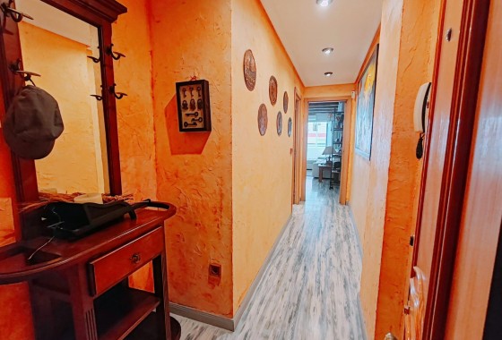 Resale - Apartment / flat - Torrevieja - Acequion