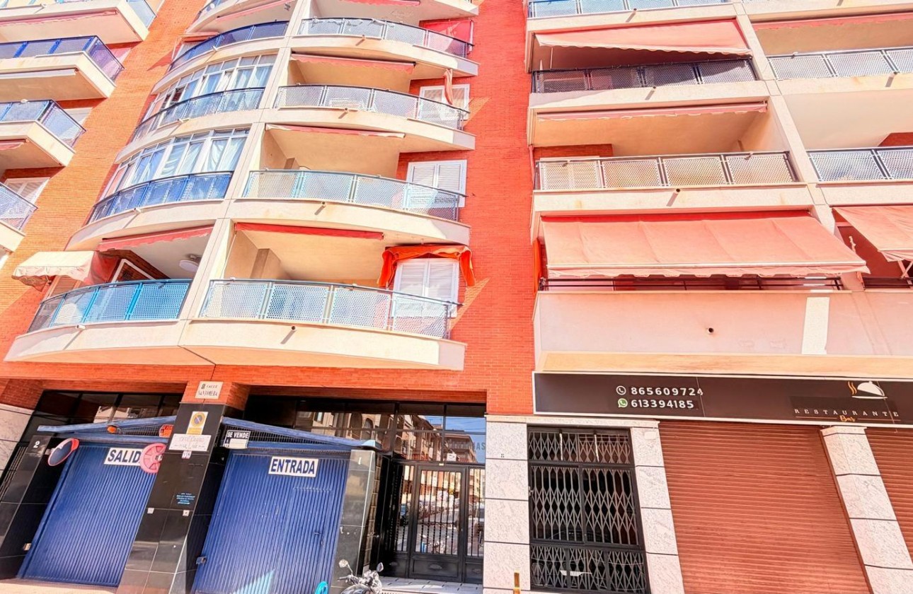 Resale - Apartment / flat - Torrevieja - Acequion