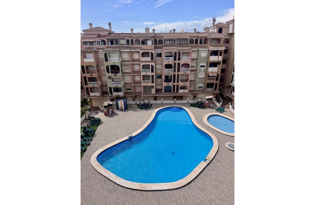 Resale - Apartment / flat - Torrevieja - PARQUE DE LAS NACIONES