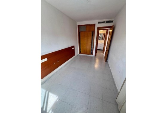 Resale - Apartment / flat - Torrevieja - PARQUE DE LAS NACIONES