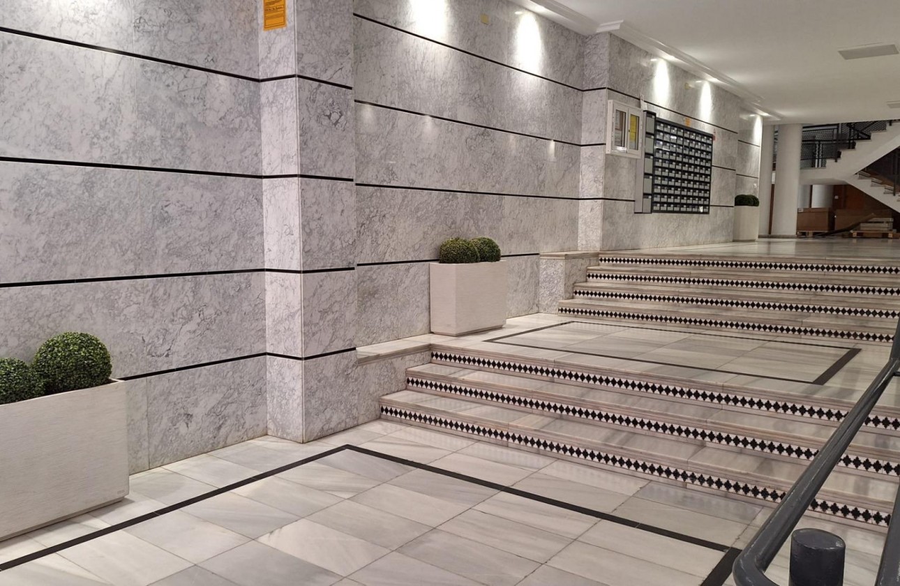 Revente - Appartement - Torrevieja - Acequion