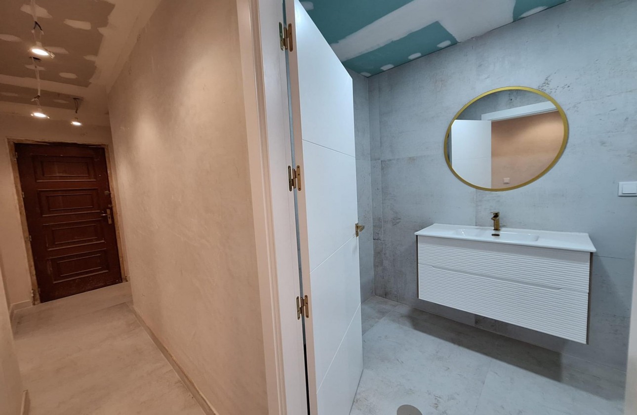 Revente - Appartement - Torrevieja - Acequion