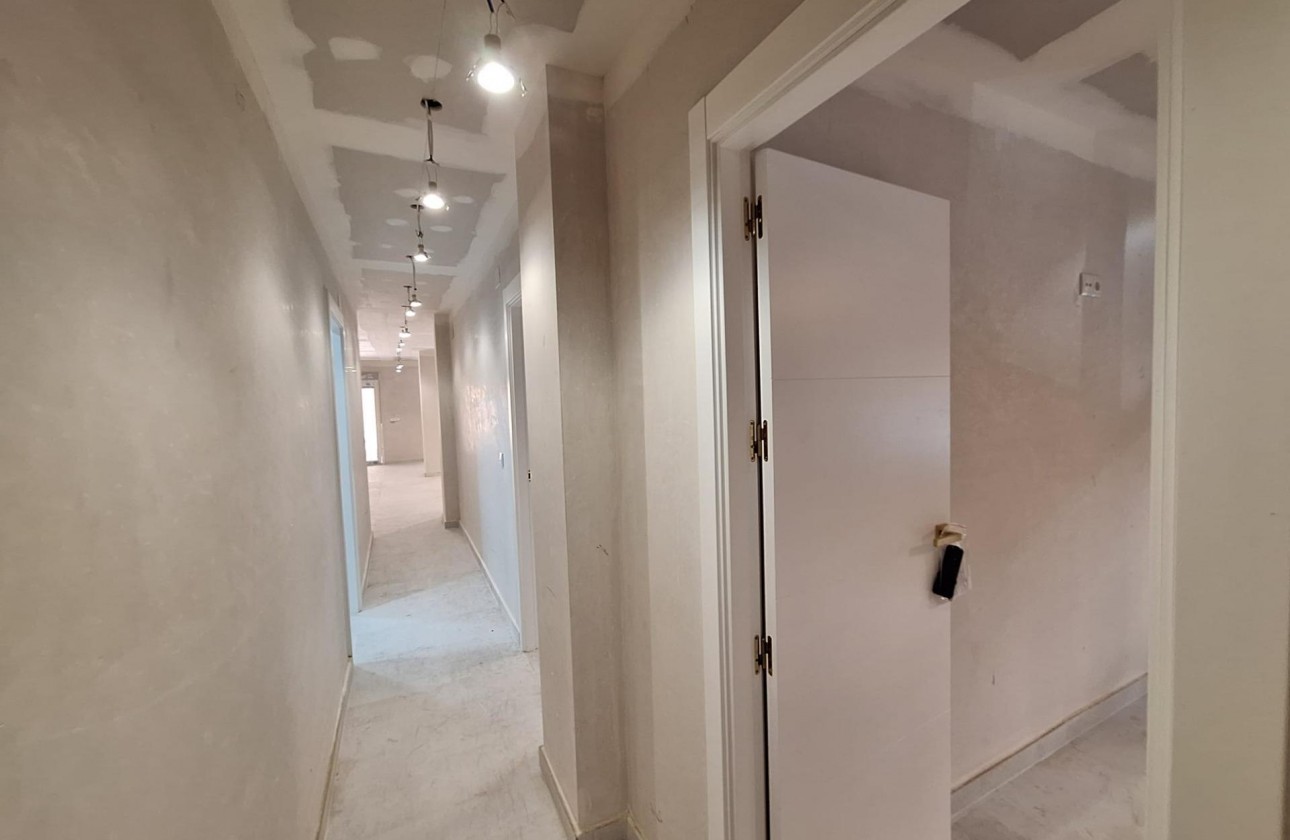 Revente - Appartement - Torrevieja - Acequion
