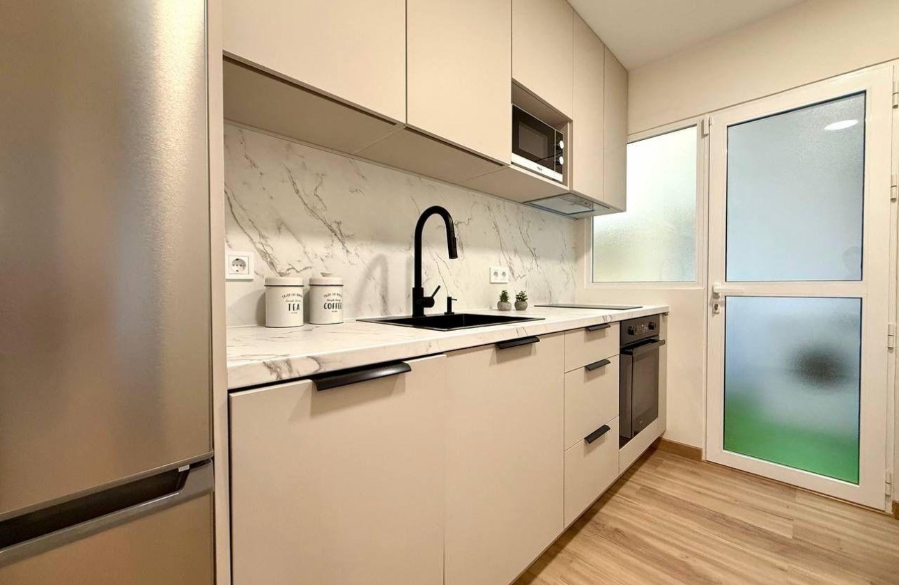 Resale - Apartment / flat - Lo Pagan - La Puntica