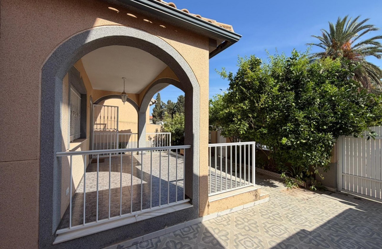 Revente - Villa - Santiago de la ribera - San Blas