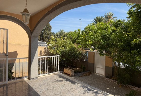 Revente - Villa - Santiago de la ribera - San Blas