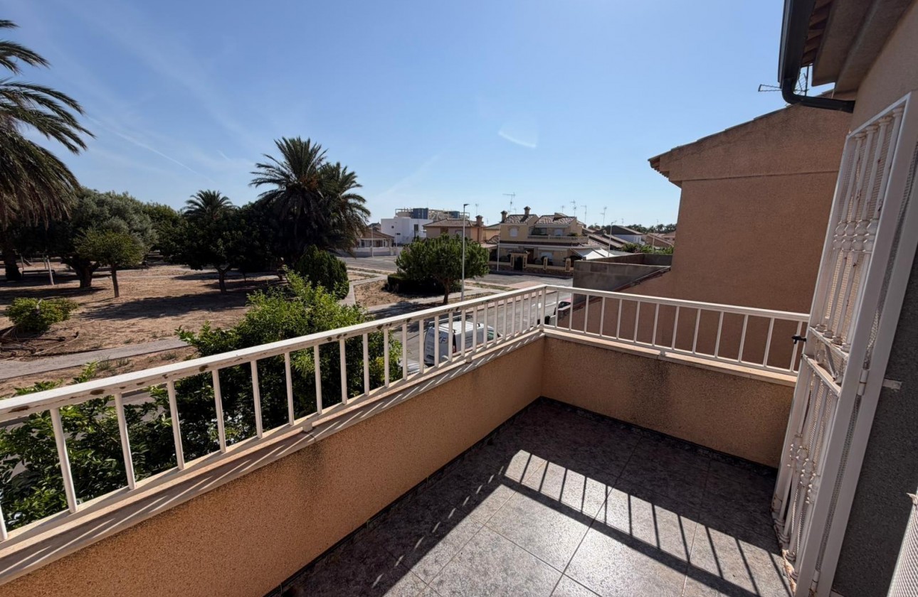 Revente - Villa - Santiago de la ribera - San Blas