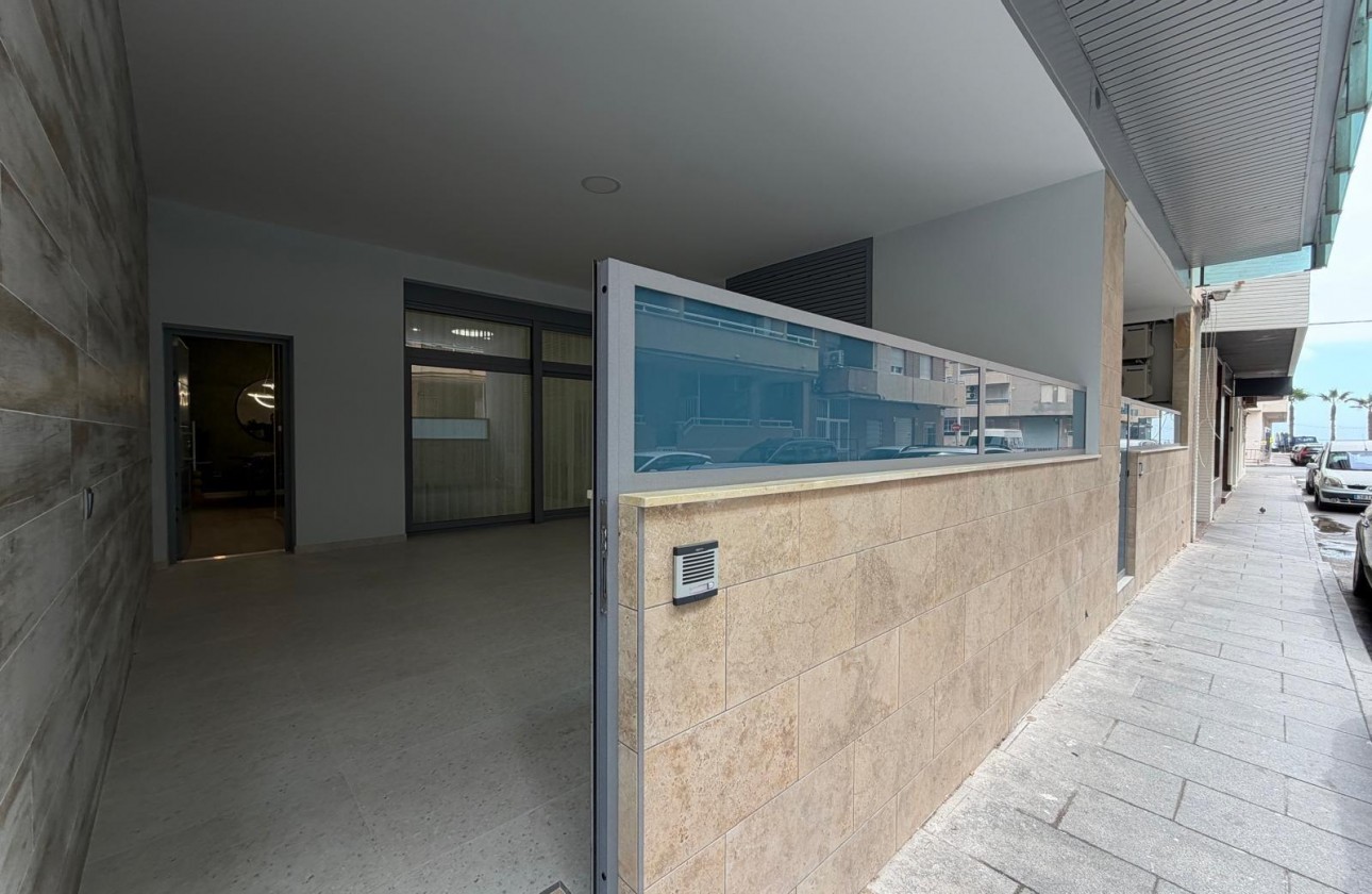 Resale - Apartment / flat - Torrevieja - Playa del Cura