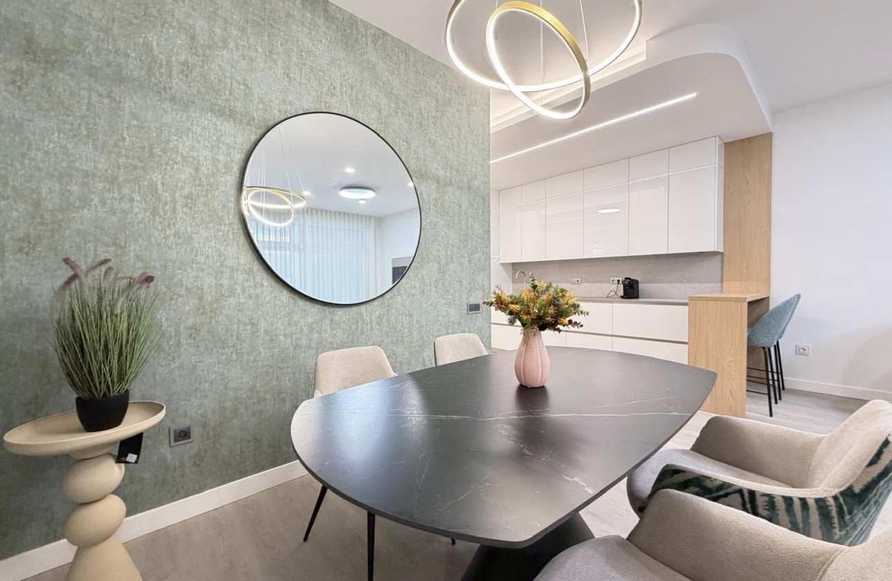 Resale - Apartment / flat - Torrevieja - Playa del Cura