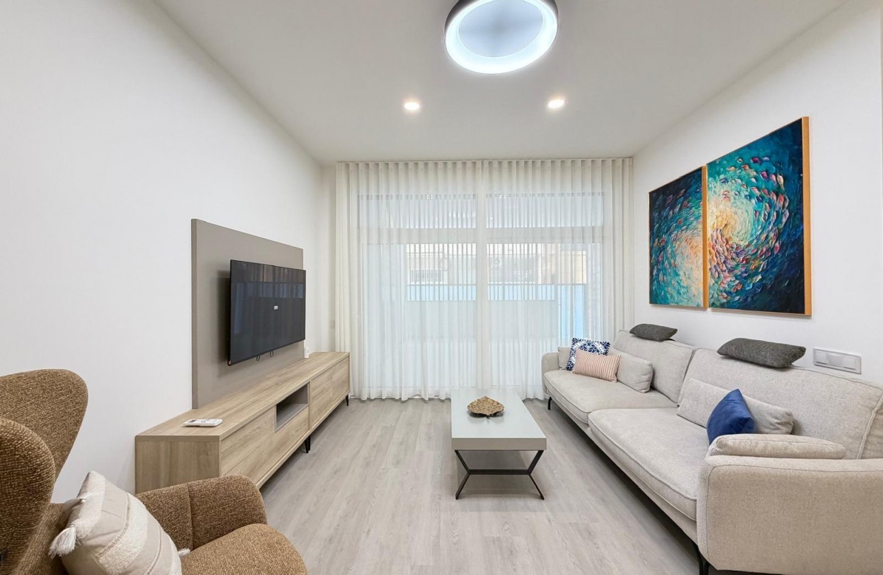 Resale - Apartment / flat - Torrevieja - Playa del Cura