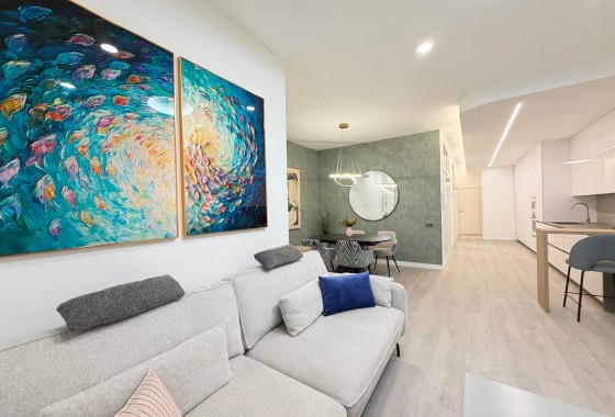 Resale - Apartment / flat - Torrevieja - Playa del Cura