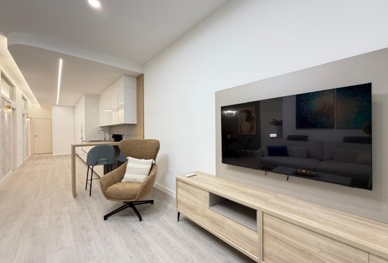 Resale - Apartment / flat - Torrevieja - Playa del Cura