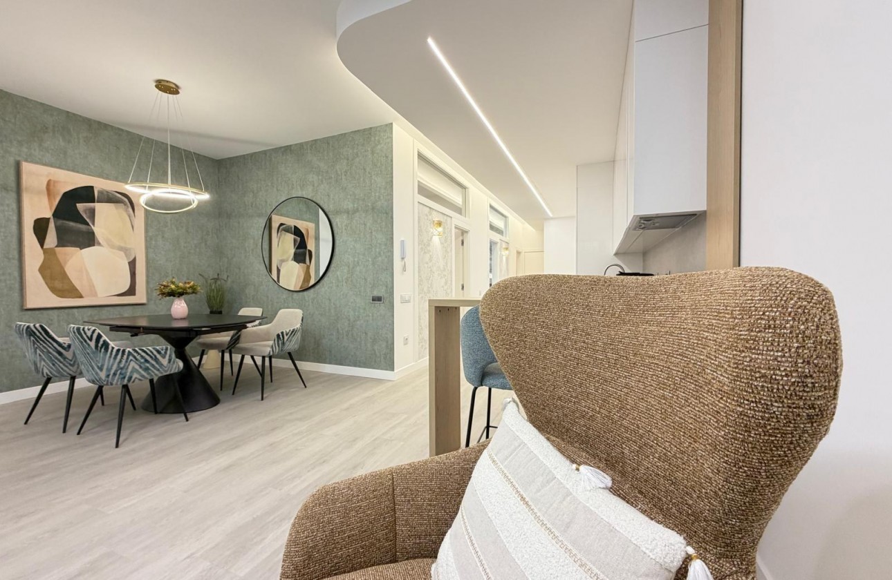 Resale - Apartment / flat - Torrevieja - Playa del Cura