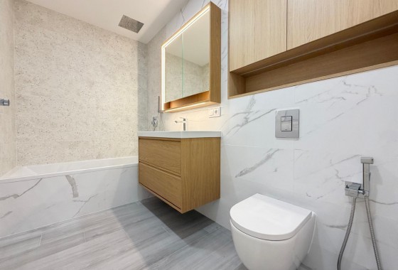 Resale - Apartment / flat - Torrevieja - Playa del Cura