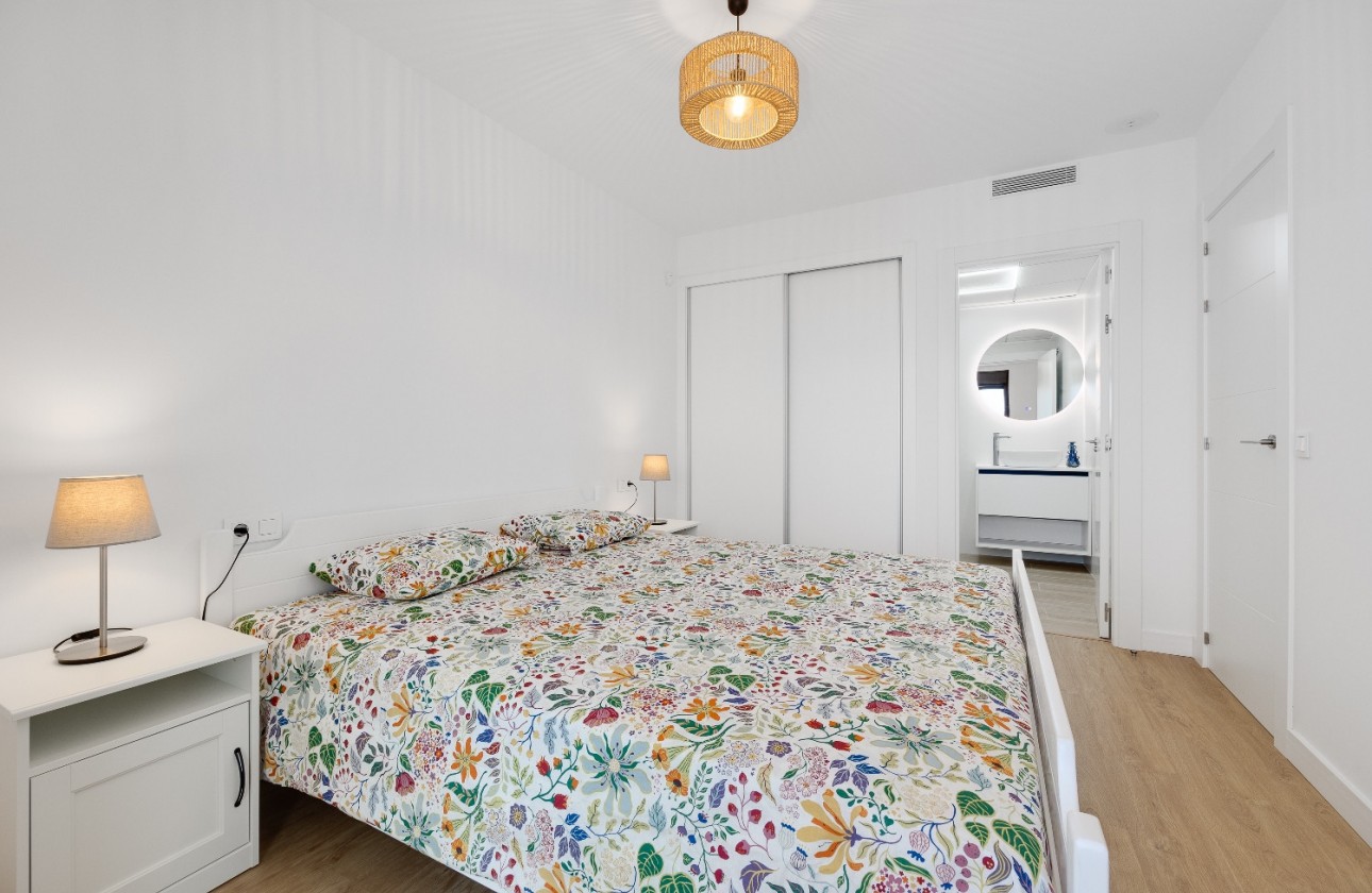Reventa - Apartamento / piso - Villamartin - Costa Blanca