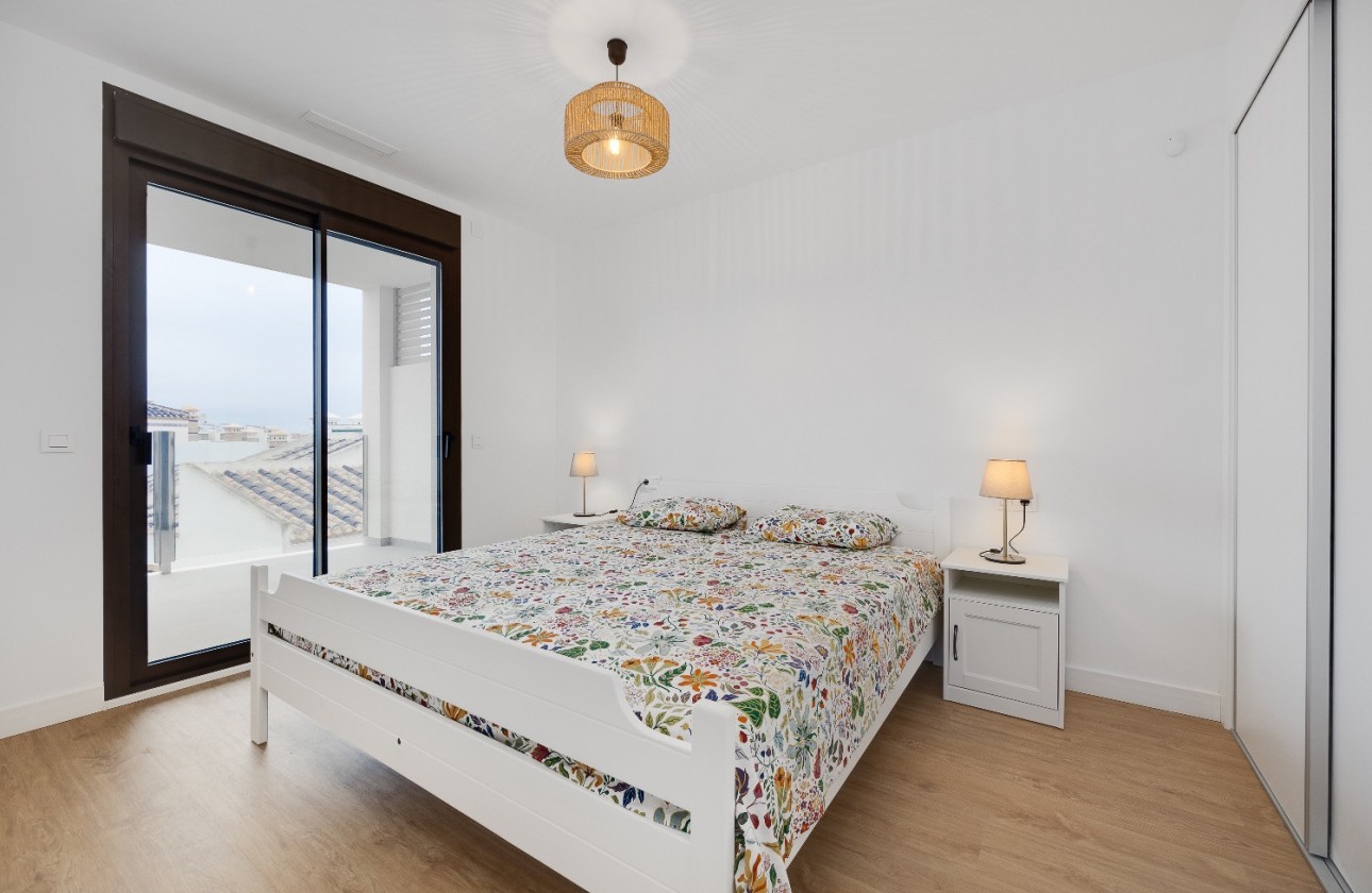 Reventa - Apartamento / piso - Villamartin - Costa Blanca