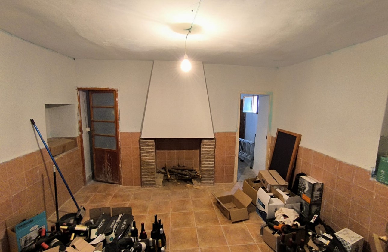 Revente - Property - Yecla - Inland