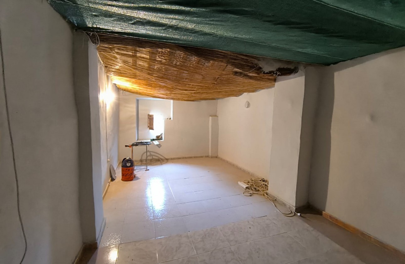 Revente - Property - Yecla - Inland