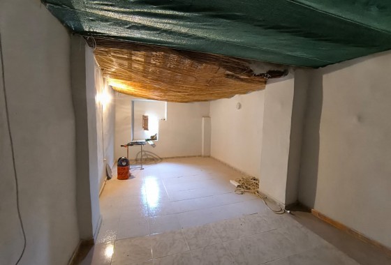 Revente - Property - Yecla - Inland