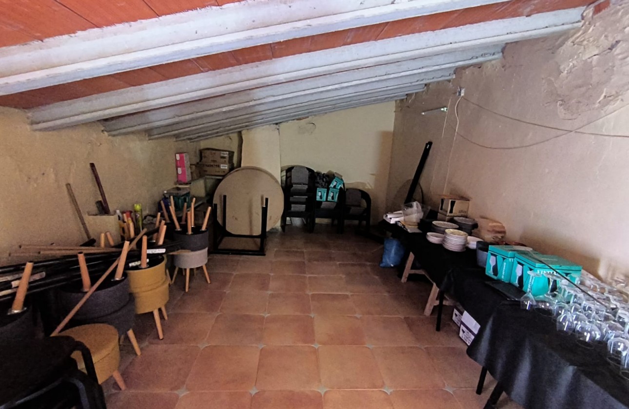 Revente - Property - Yecla - Inland