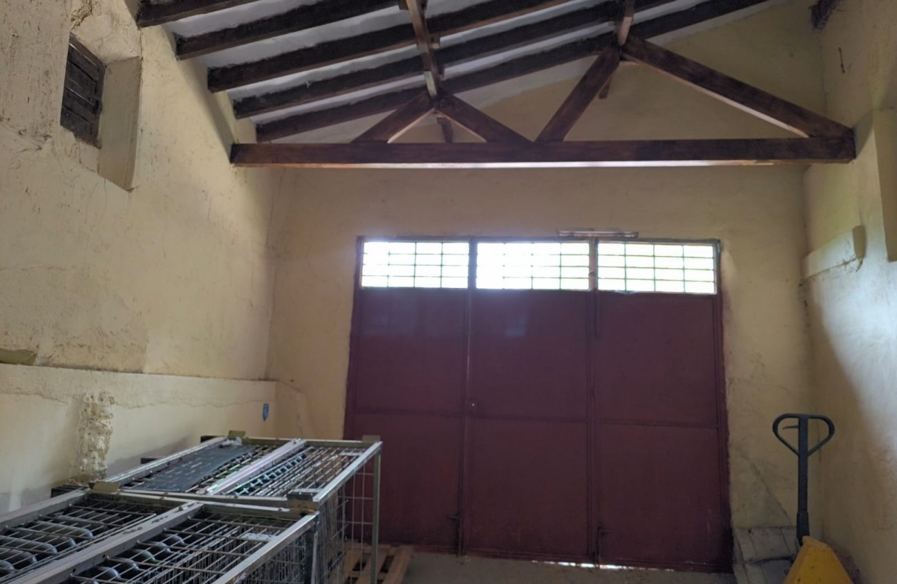 Revente - Property - Yecla - Inland