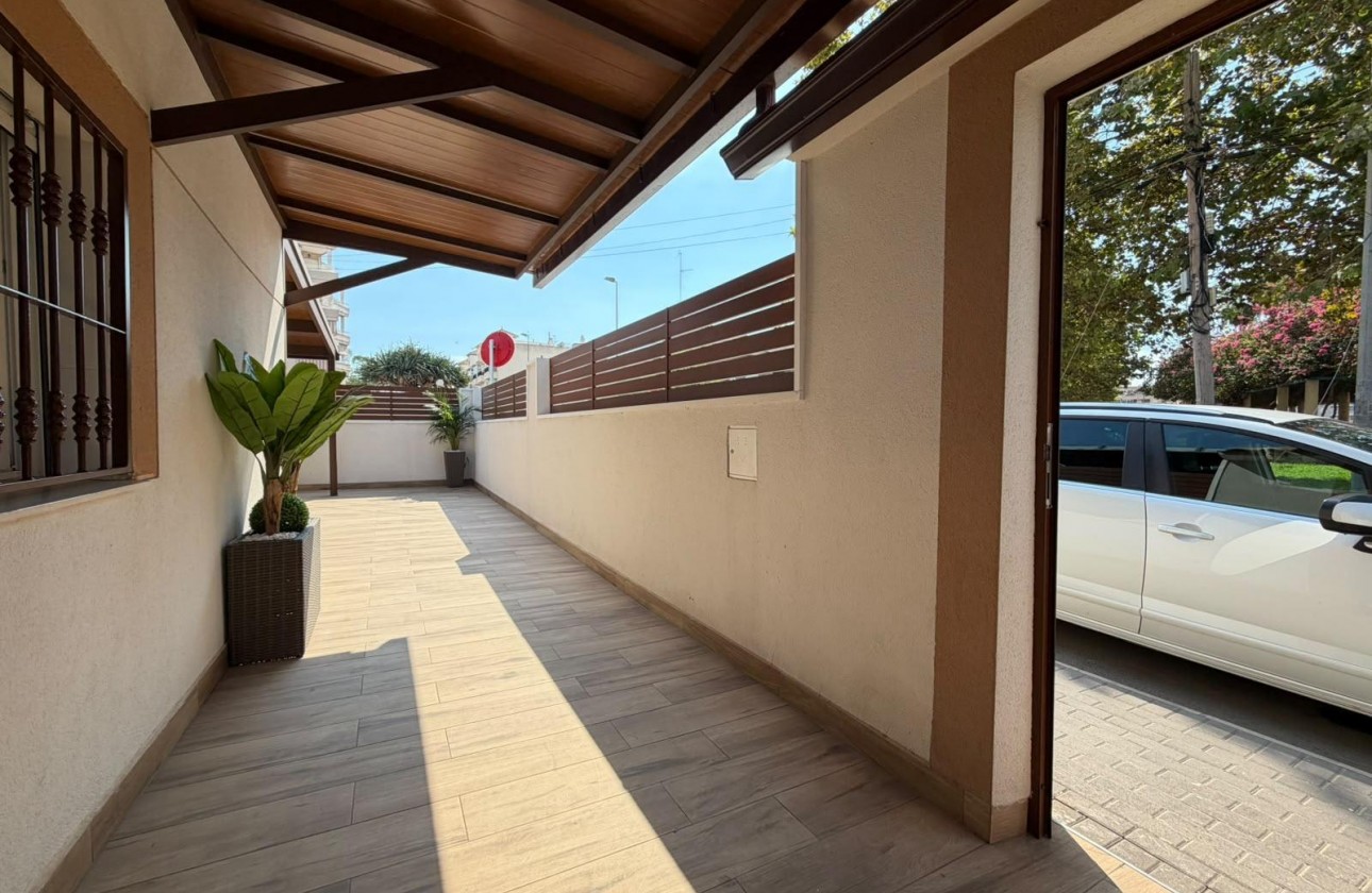 Reventa - Chalet - Torrevieja - Nueva Torrevieja