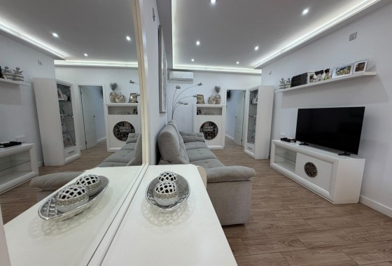 Reventa - Chalet - Torrevieja - Nueva Torrevieja