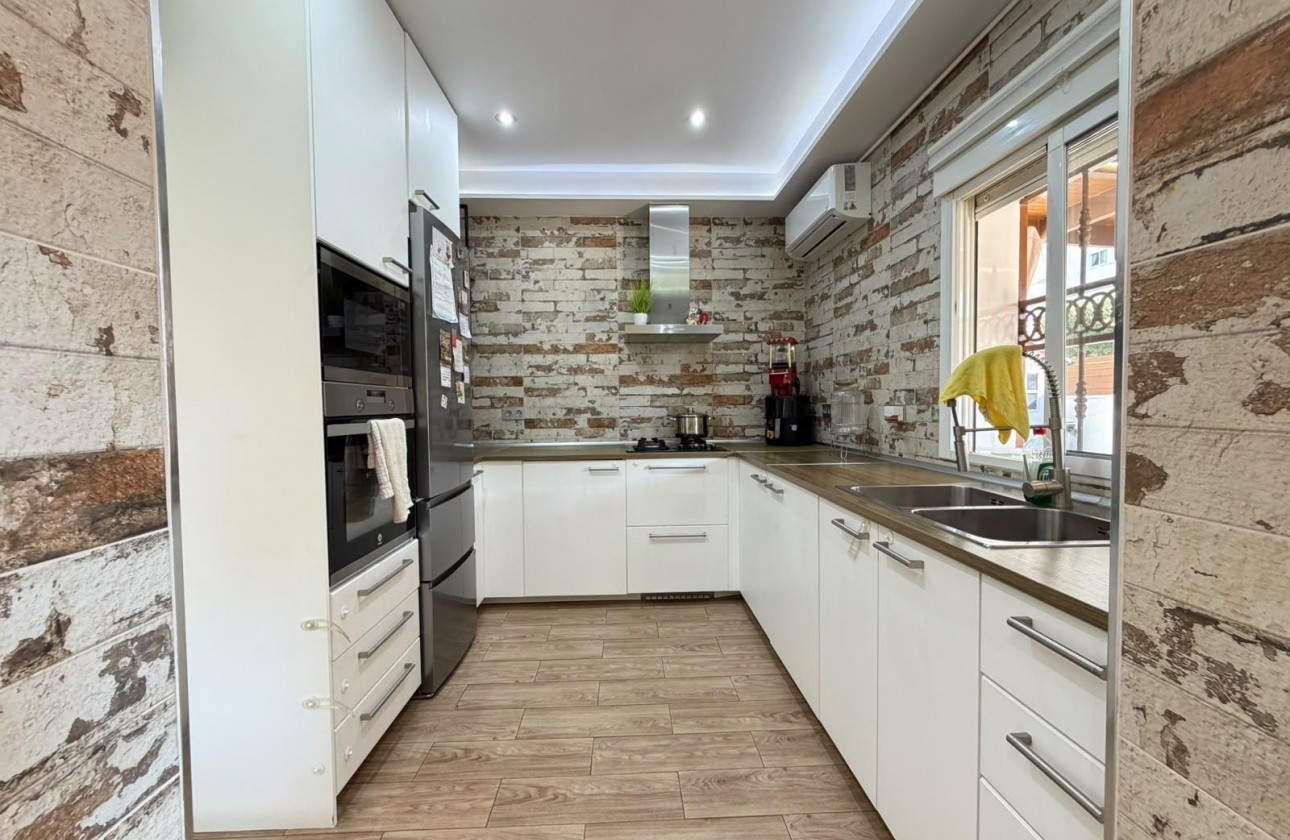 Reventa - Chalet - Torrevieja - Nueva Torrevieja