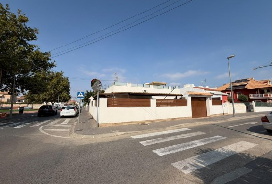 Reventa - Chalet - Torrevieja - Nueva Torrevieja
