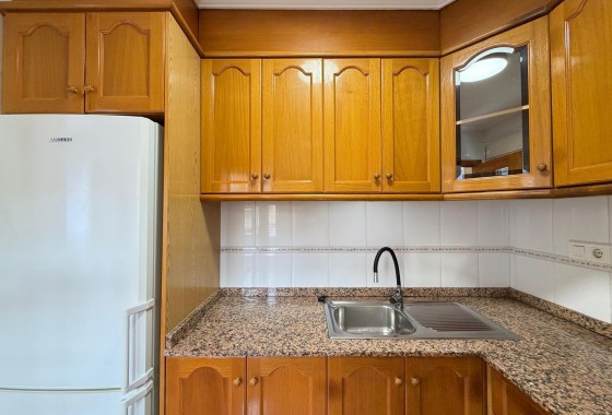 Resale - Apartment / flat - Torrevieja - Centro