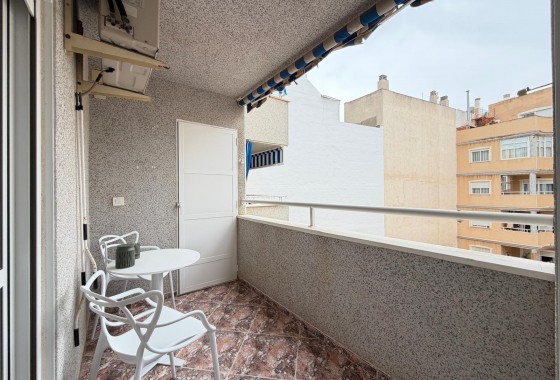 Resale - Apartment / flat - Torrevieja - Centro