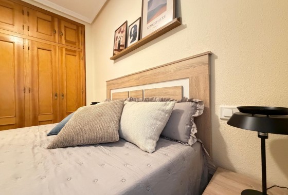Resale - Apartment / flat - Torrevieja - Centro