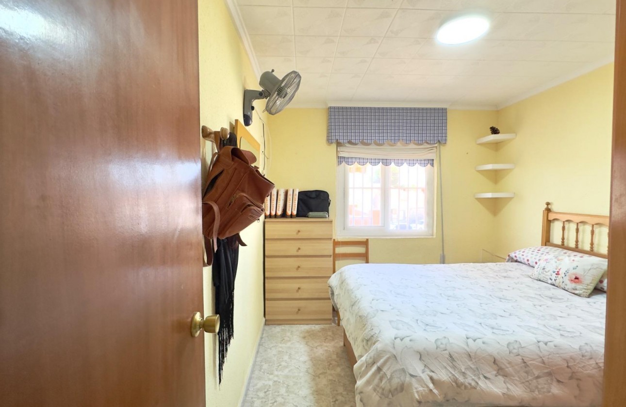 Resale - Bungalow - Torrevieja - Torretas