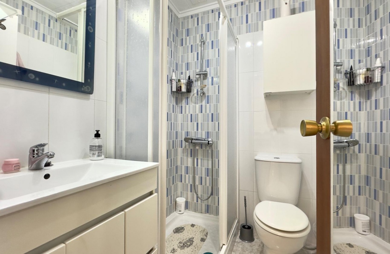 Resale - Bungalow - Torrevieja - Torretas