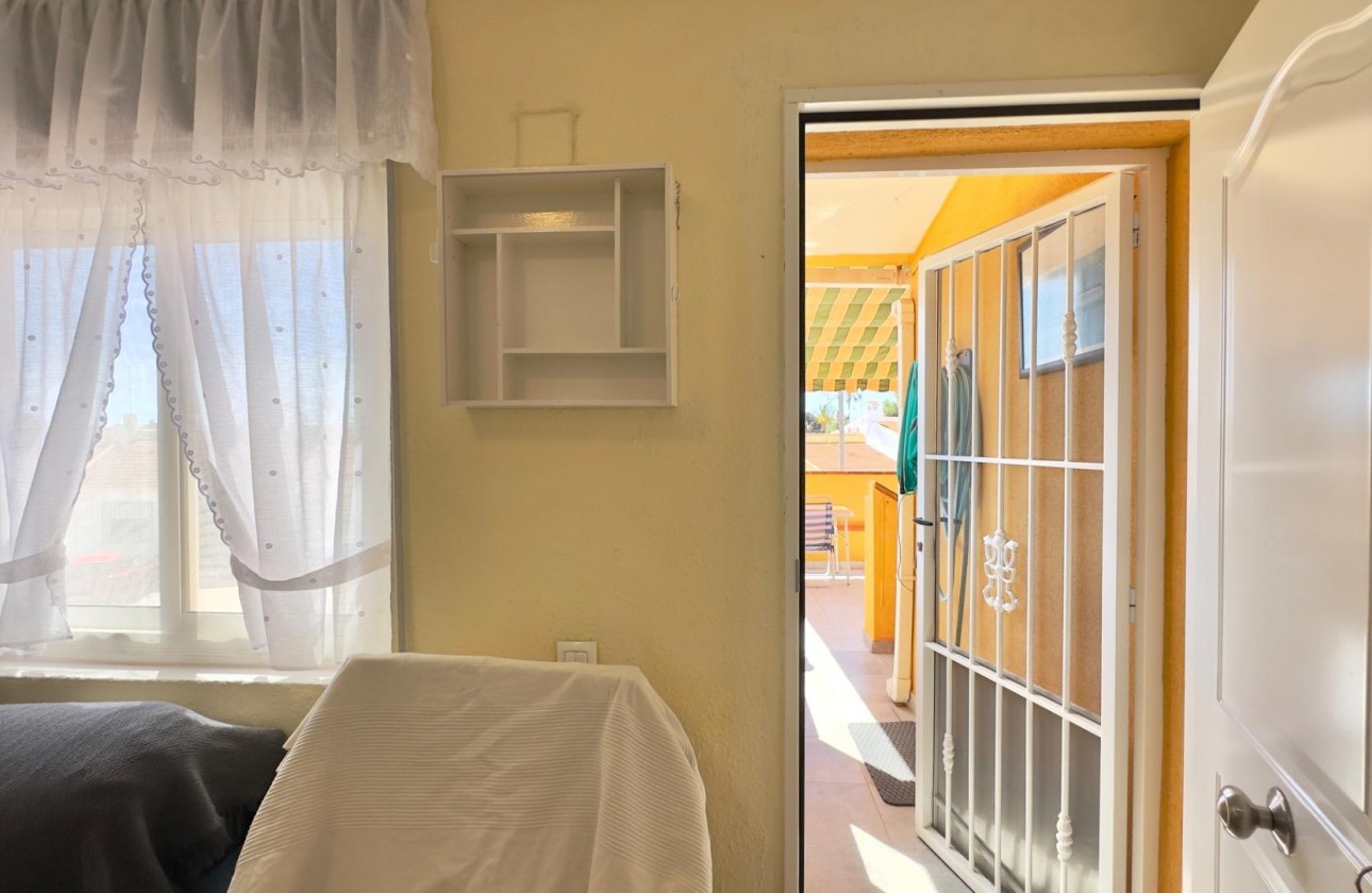 Resale - Bungalow - Torrevieja - Torretas