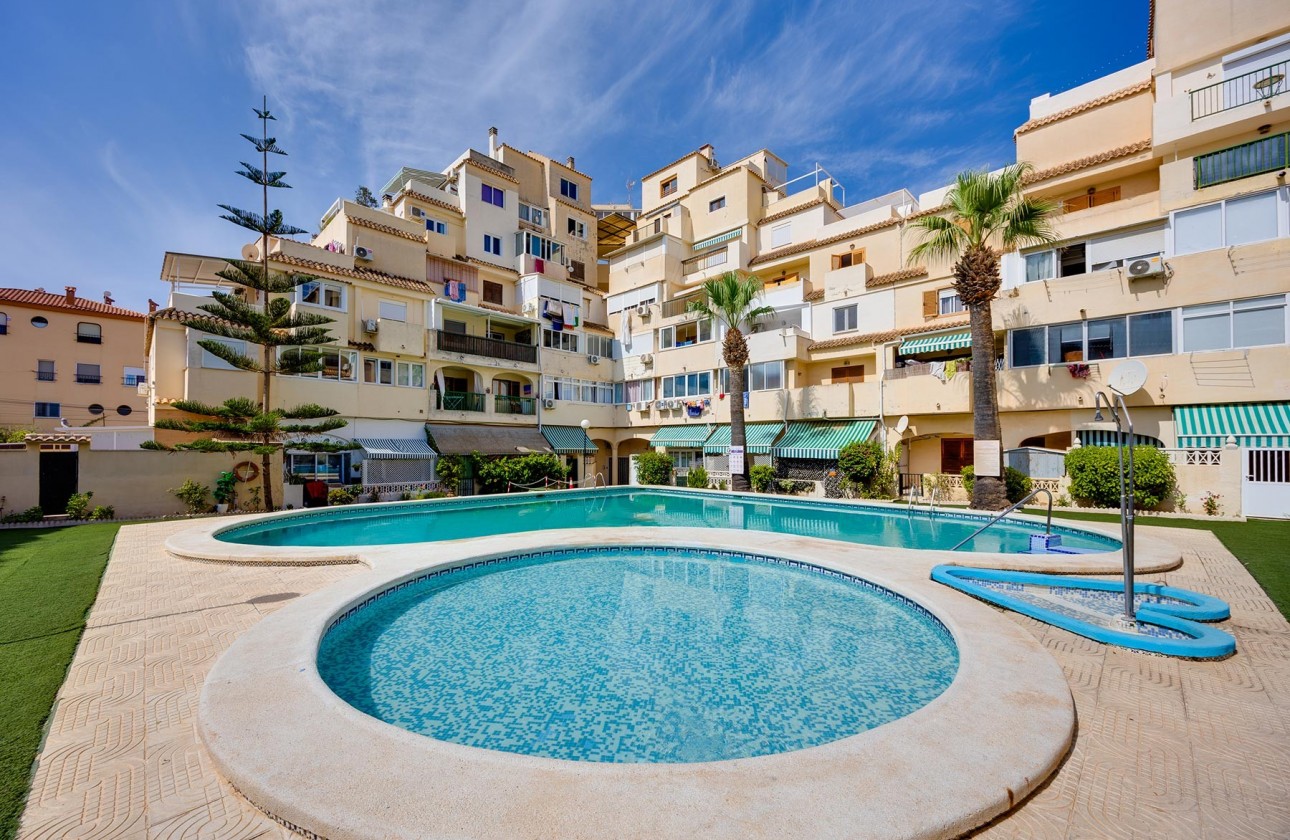Resale - Apartment / flat - Torrevieja - Costa Blanca