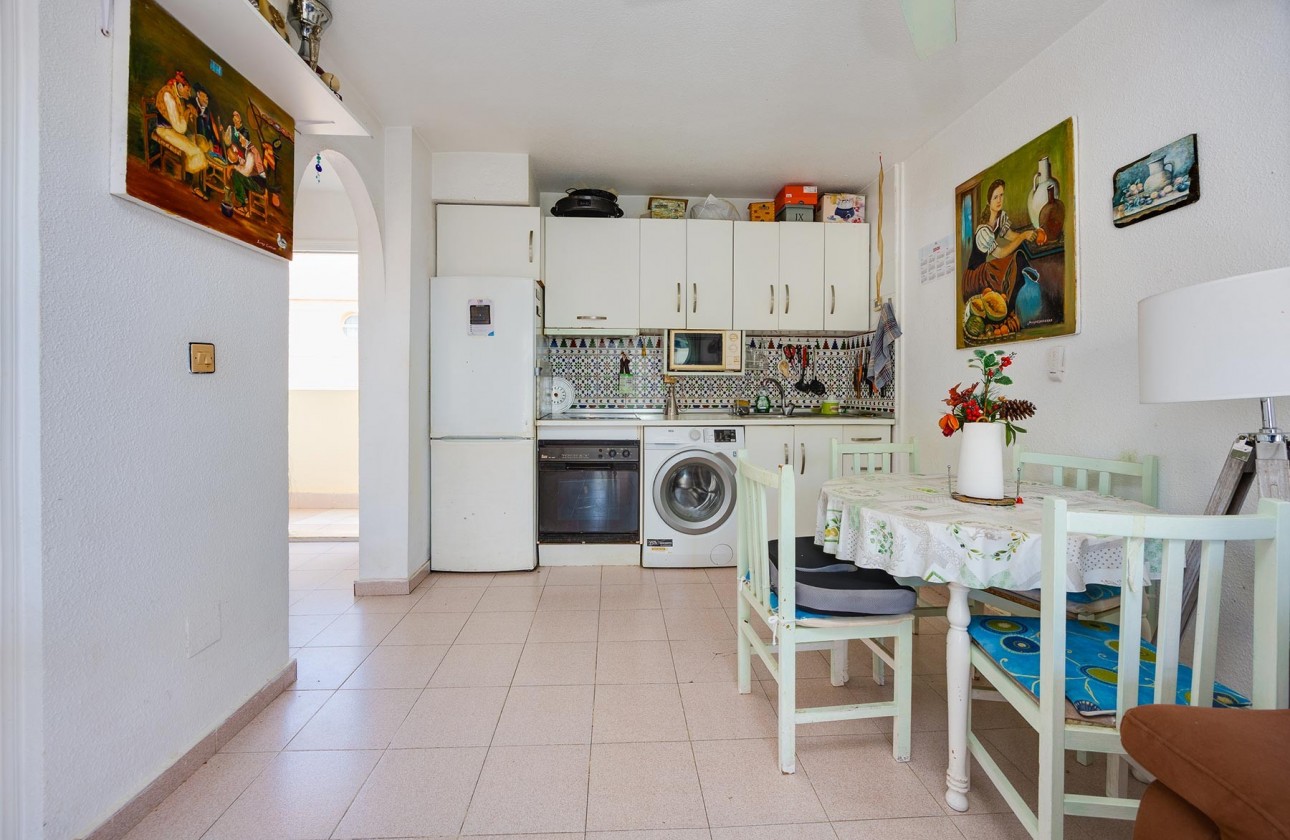 Resale - Apartment / flat - Torrevieja - Costa Blanca