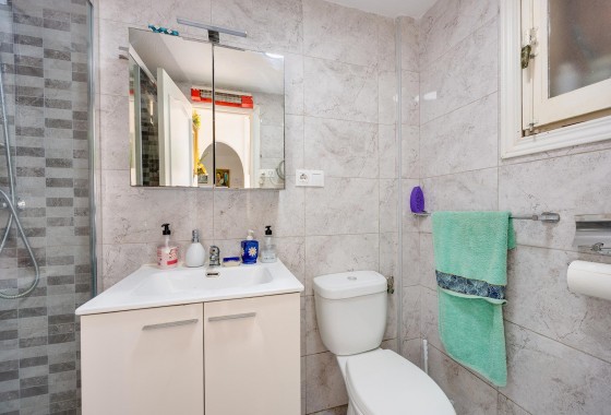 Resale - Apartment / flat - Torrevieja - Costa Blanca