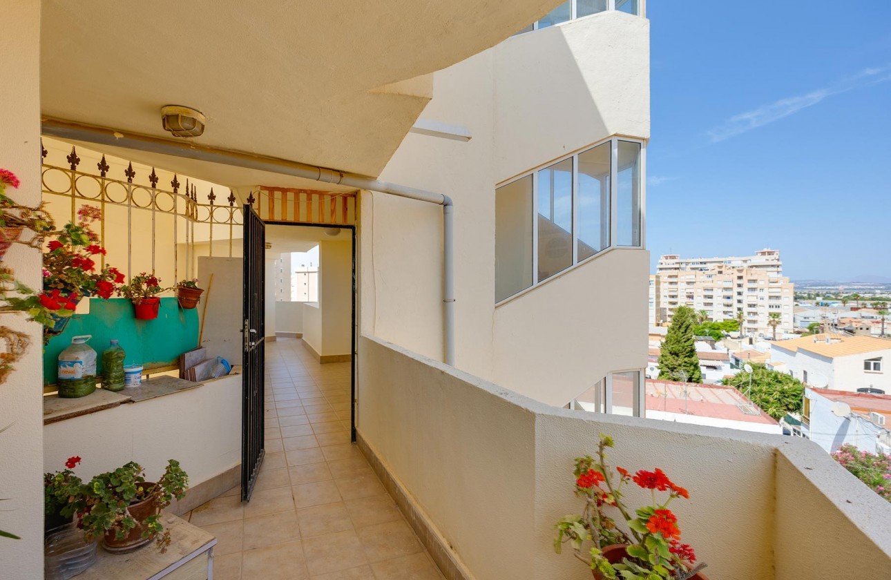 Resale - Apartment / flat - Torrevieja - Costa Blanca