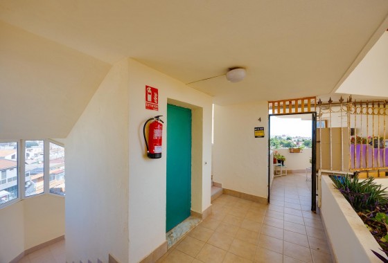 Resale - Apartment / flat - Torrevieja - Costa Blanca