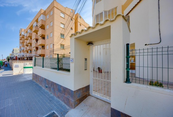 Resale - Apartment / flat - Torrevieja - Costa Blanca