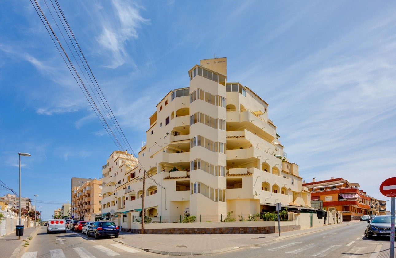 Resale - Apartment / flat - Torrevieja - Costa Blanca