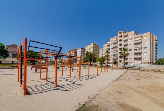 Resale - Apartment / flat - Torrevieja - Costa Blanca