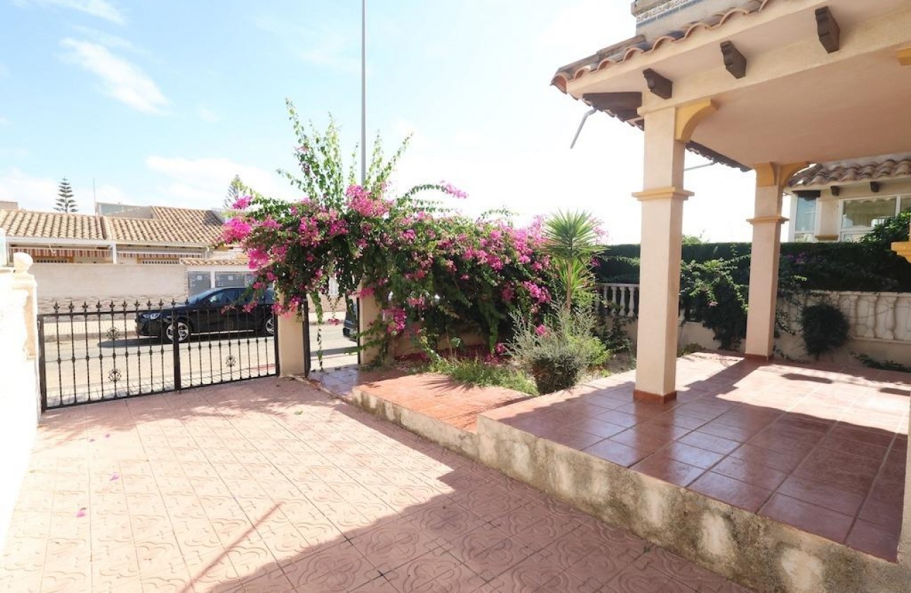 Revente - Villa - Orihuela Costa - Costa Blanca