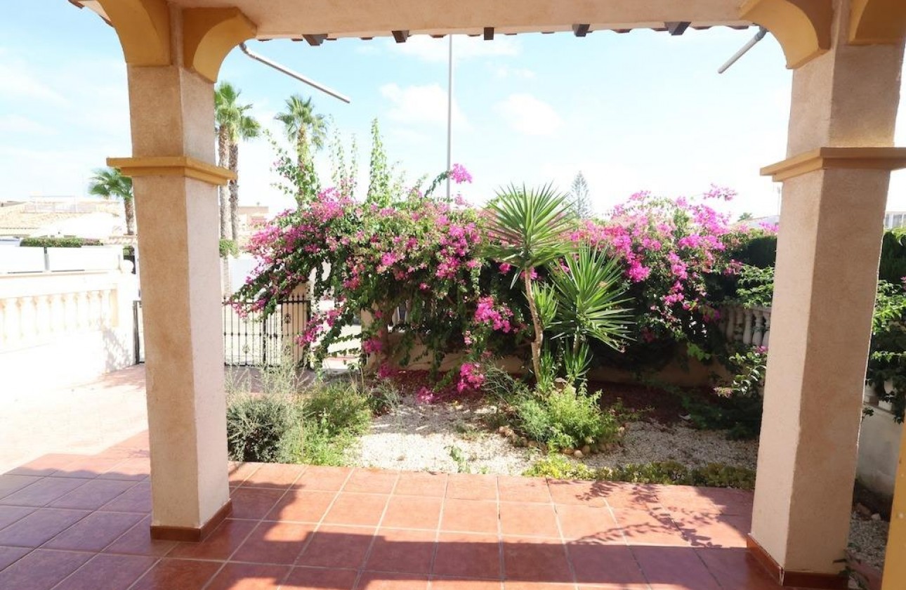 Revente - Villa - Orihuela Costa - Costa Blanca