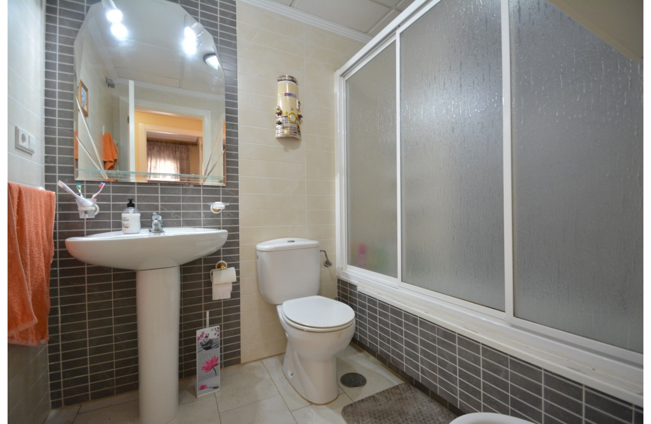 Resale - Apartment / flat - Guardamar del Segura - Costa Blanca