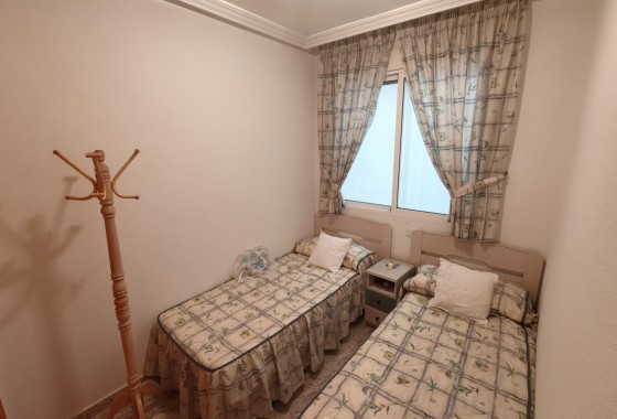 Resale - Apartment / flat - Torrevieja - Playa del Cura